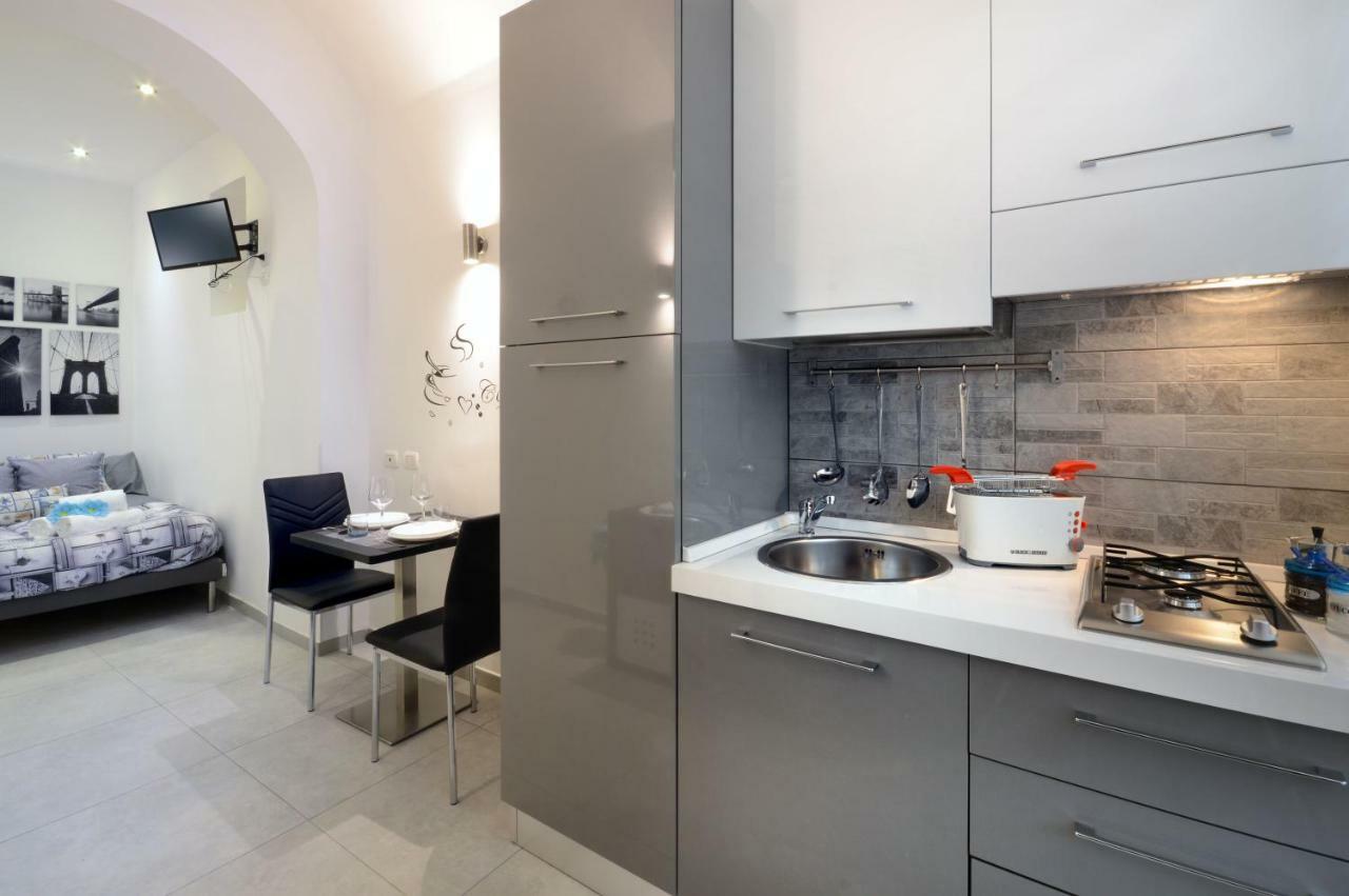 Alexandra Exclusive Apartment 나폴리 외부 사진